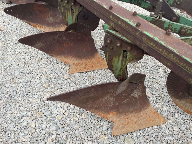 john-deere-5-image-23