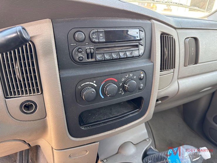 2003-dodge-ram-3500-image-18