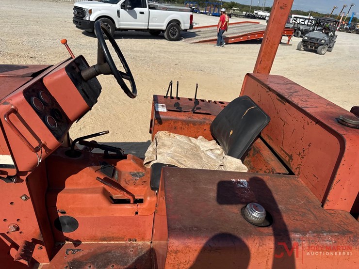 ditch-witch-5110-image-15