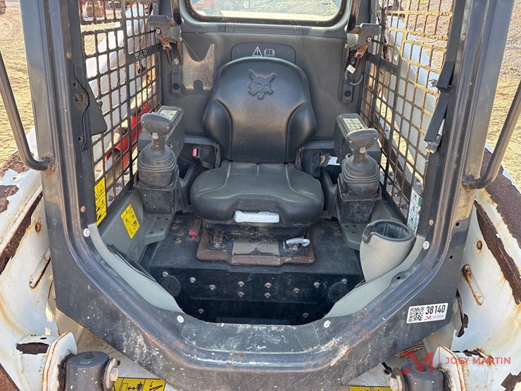 2021-bobcat-t595-image-15
