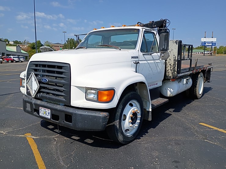 1998-ford-f700-image-1