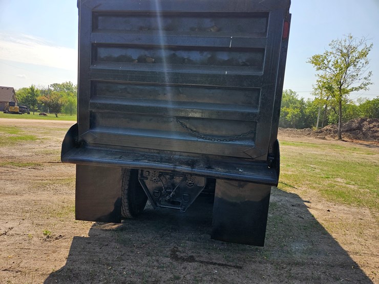 2006-sterling-l9500-image-16