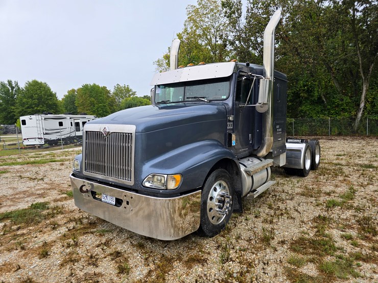 1999-international-9400-image-2