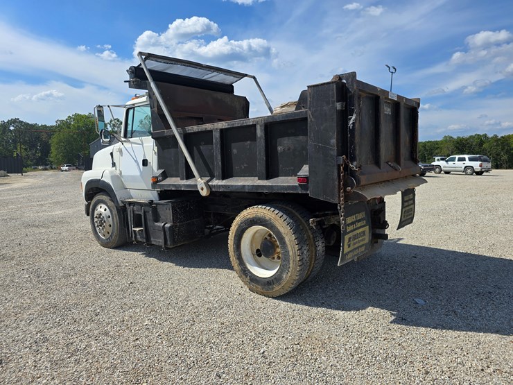 1994-ford-lta9000-image-13