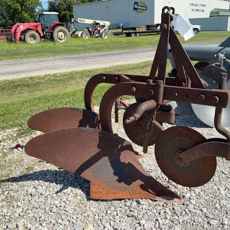 2 Bottom Plow