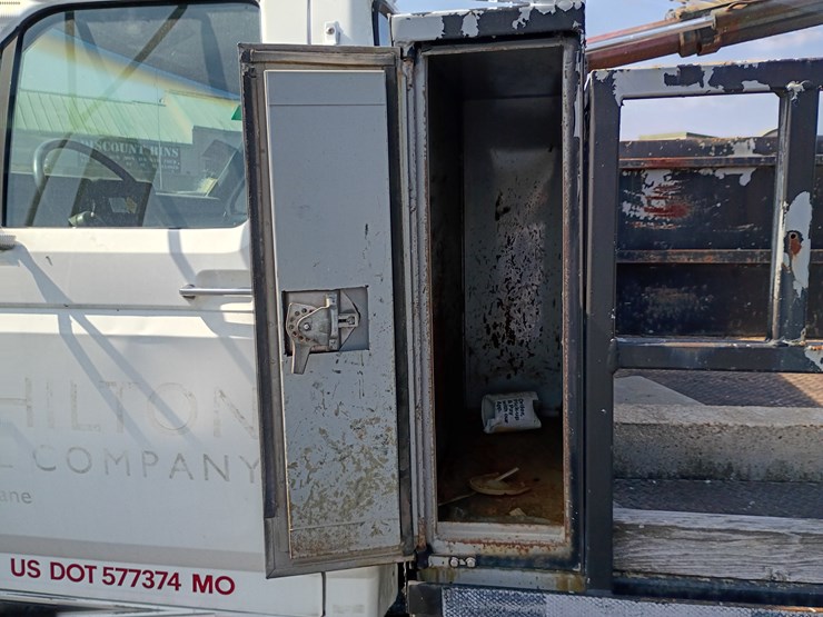 1998-ford-f700-image-84