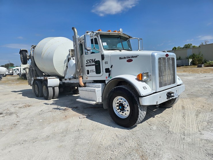 2014-peterbilt-365-image-45