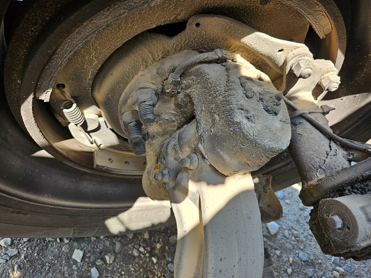 2017-peterbilt-579-image-49