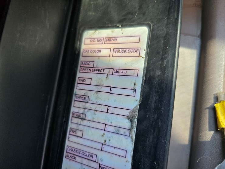 2014-peterbilt-388-image-101