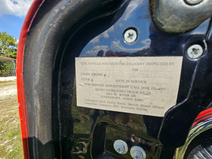 1983-ford-c800-image-43