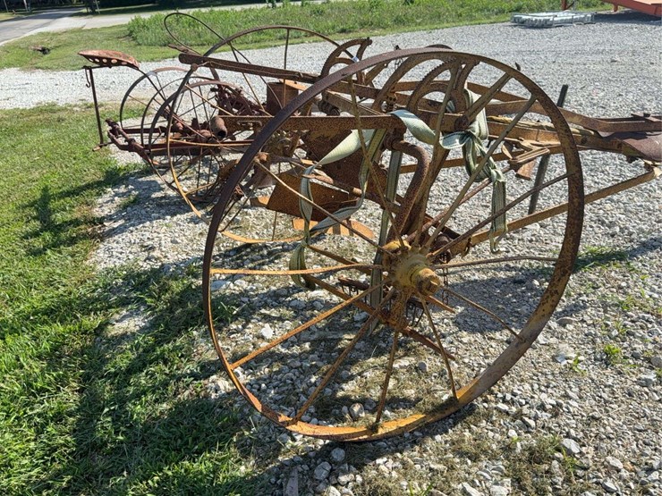 horse-drawn-cultivator-image-12