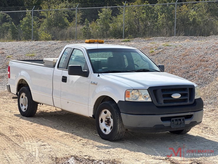 2007-ford-f150-xl-image-1