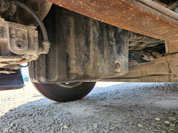 2016-freightliner-cascadia-125-image-39