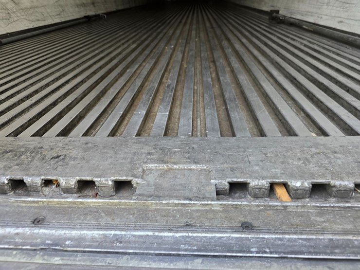 2013-wabash-national-refrigerated-van-image-99