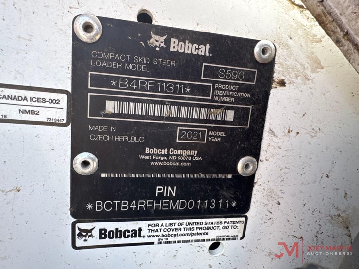 2021-bobcat-s590-image-11