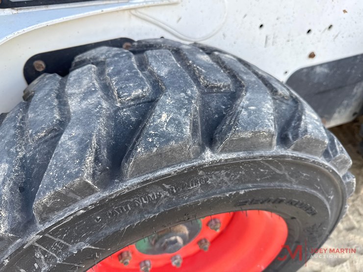 2019-bobcat-s570-image-7