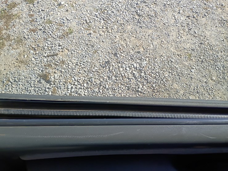 2003-chevrolet-silverado-image-66