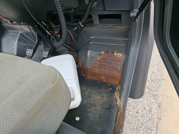 kubota-rtv1100-image-64