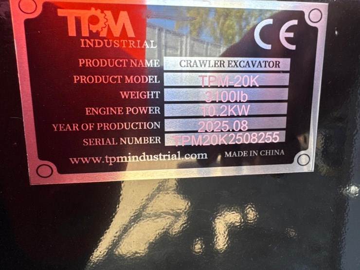 new-tpm-industrial-co-mini-diesel-excavator-model-tpm-20k-image-7