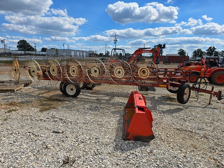 2000-h-&-s-bf16-image-23