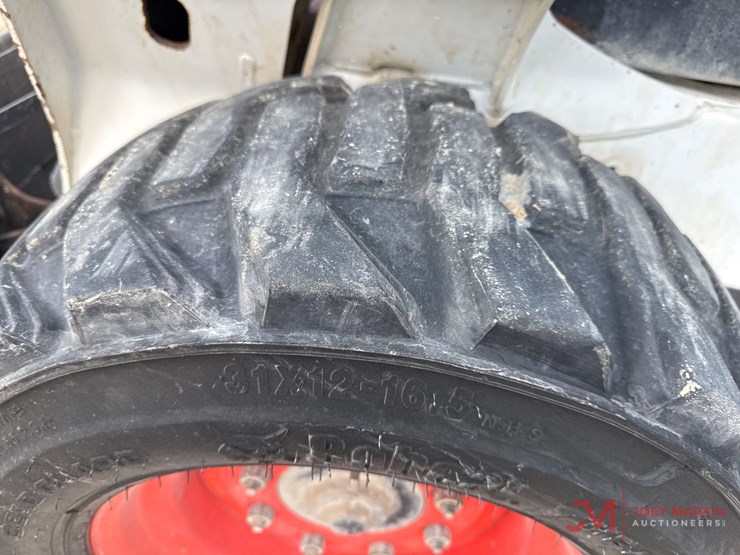 2019-bobcat-s570-image-4