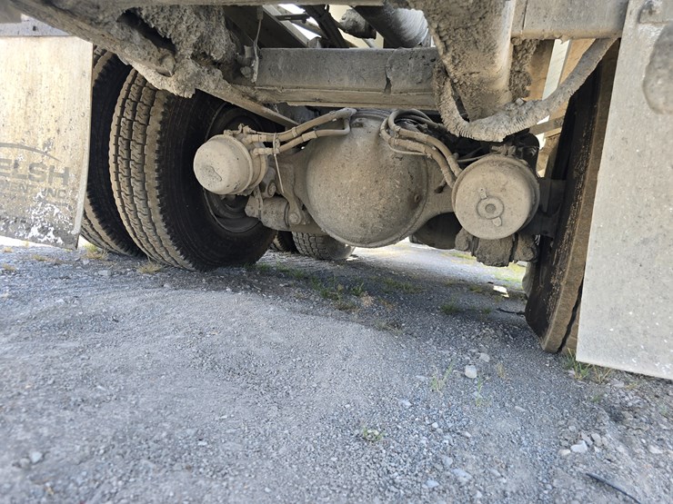 2014-peterbilt-365-image-107