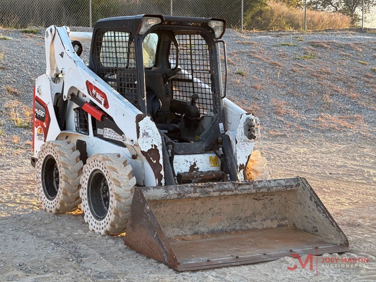 2021-bobcat-s590-image-1