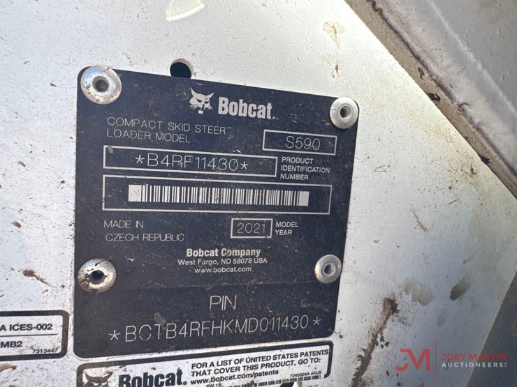 2021-bobcat-s590-image-13