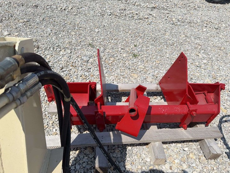 international-loader-image-18