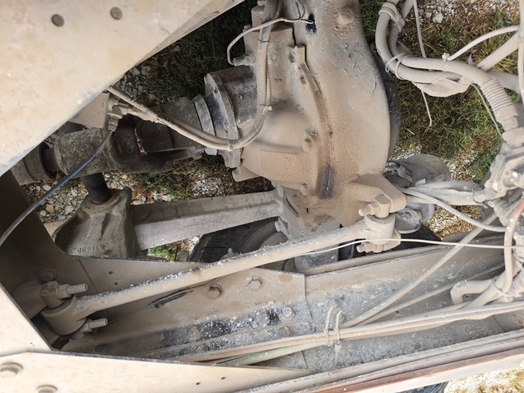 1999-sterling-l9511-image-114