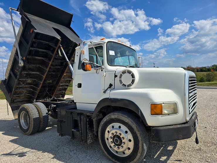 1994-ford-lta9000-image-66