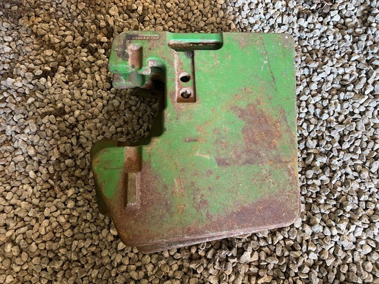 (6)-john-deere-suitcase-weights-image-2