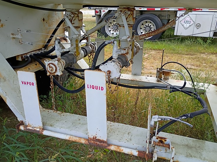 1977-trinity-tank-image-30