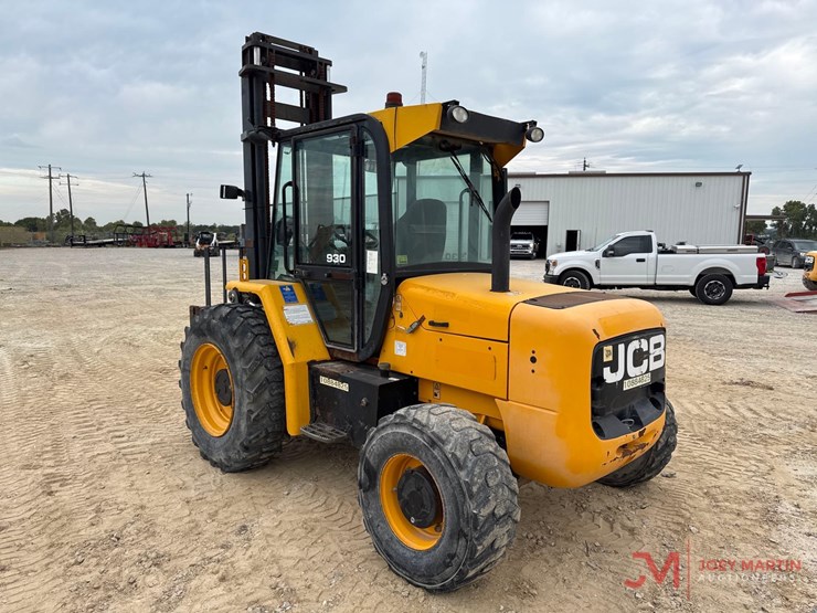 2019-jcb-930-image-3