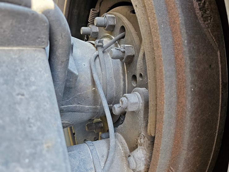 2017-peterbilt-579-image-86