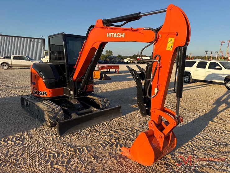 hitachi-zx55u-5a-image-3