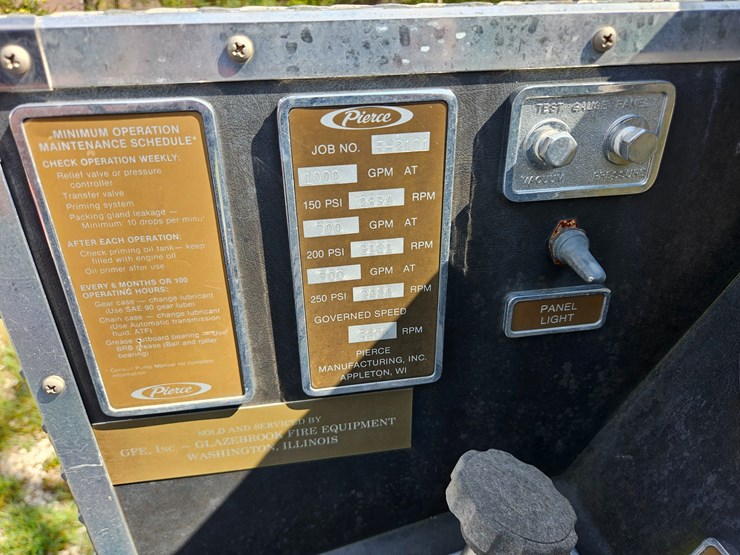 1983-ford-c800-image-68