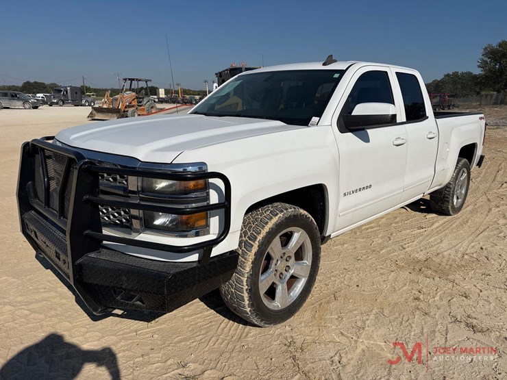 2015-chevrolet-1500-image-4
