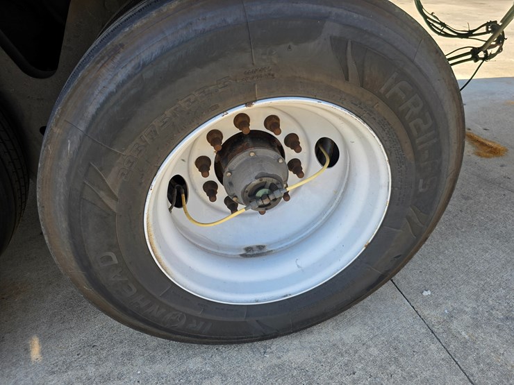 2013-wabash-national-refrigerated-van-image-97