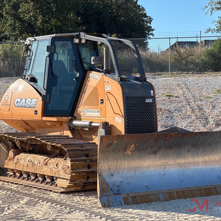 2016 CASE 1150M LGP