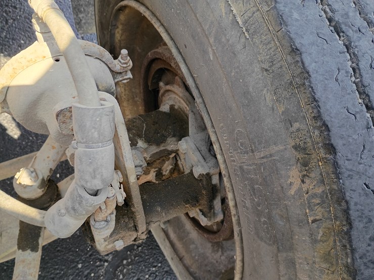 1998-ford-f700-image-32