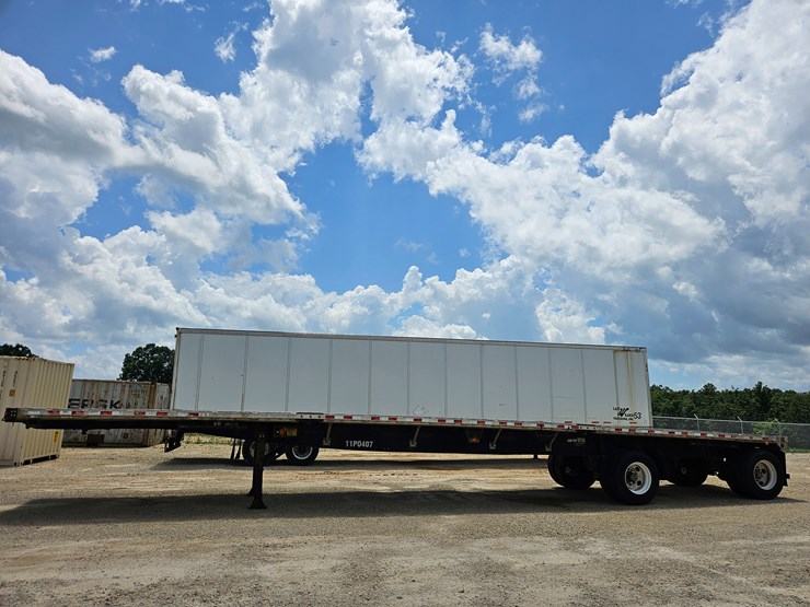 2011-great-dane-flatbed-image-15