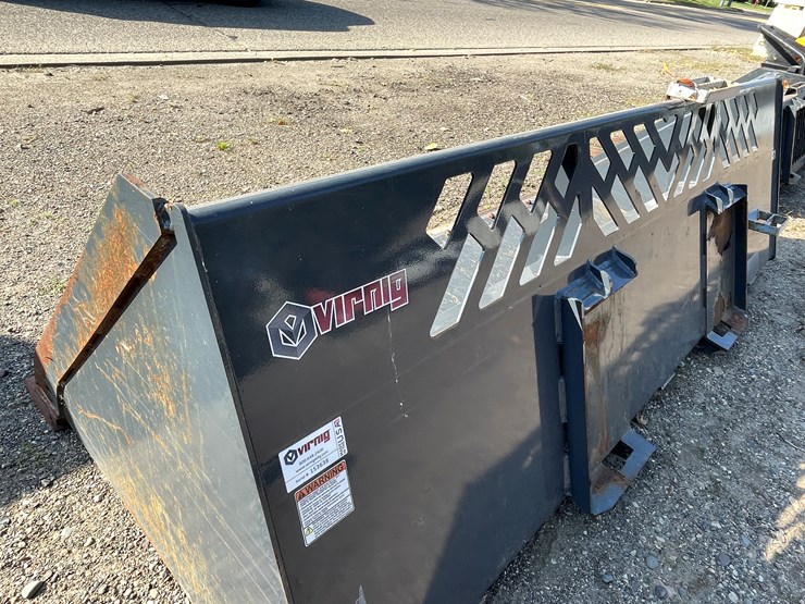 #4305-•-virnig-96"-skid-steer-mount-snow-bucket-image-16
