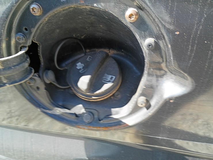 2003-chevrolet-silverado-image-82