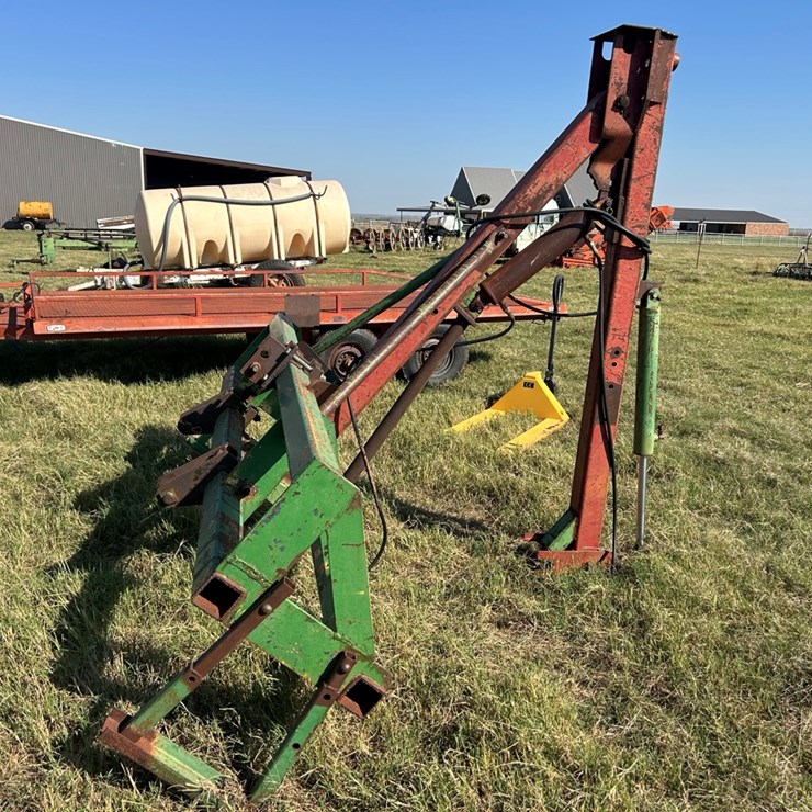 #93 • Tractor Hoist