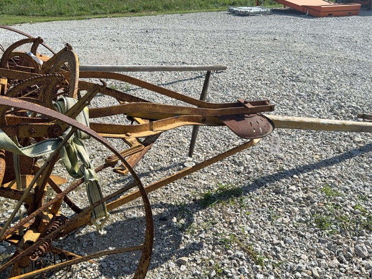 horse-drawn-cultivator-image-13