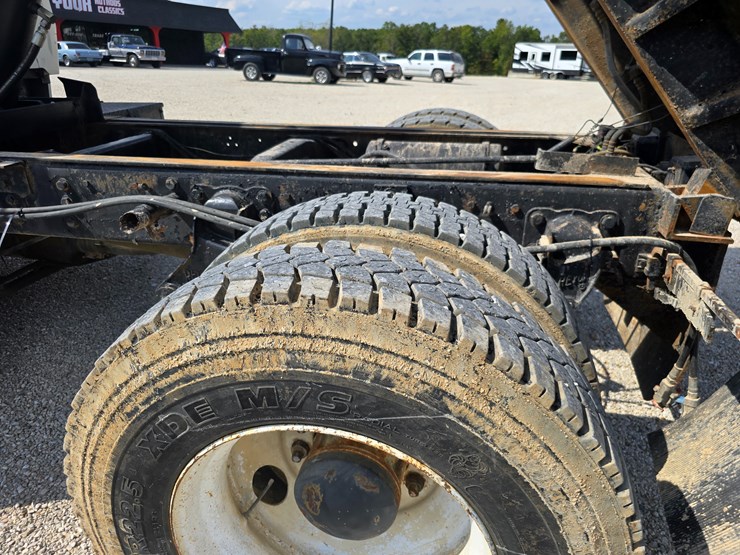 1994-ford-lta9000-image-71