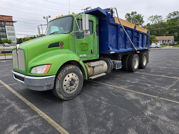 2016-kenworth-t370-image-3