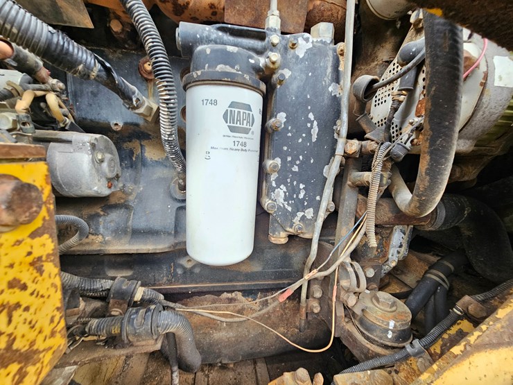 komatsu-d61ex-image-46