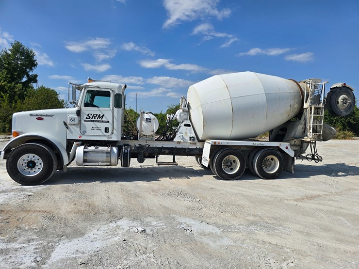 2014-peterbilt-365-image-8